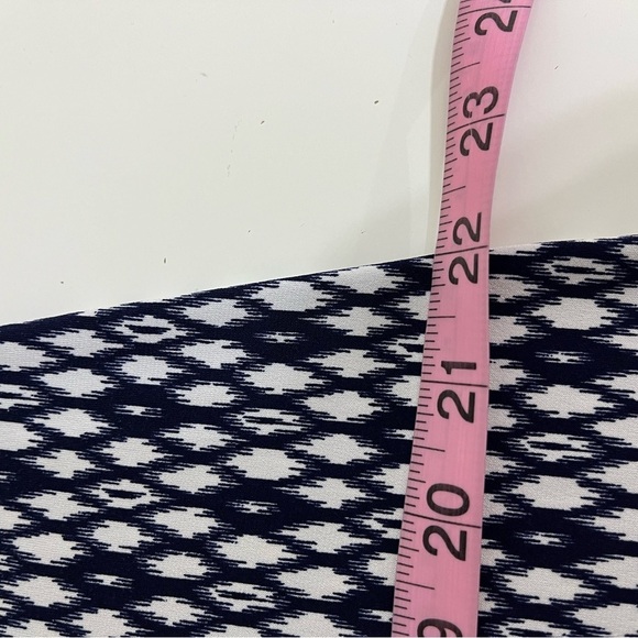 Vince Camuto Dress Blue White V Neck Sleeveless Maxi - Picture 16 of 16